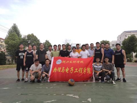 2b05be5275756db4